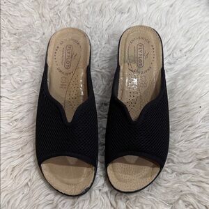 Fly Flot black mesh anatomic slip-on mule‎ sandals size 38 US 7-7.5